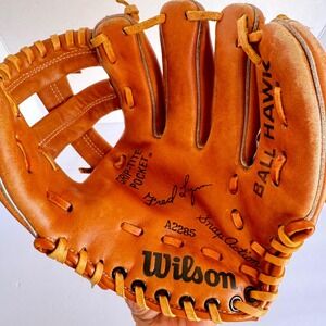 VTG Wilson Ball Hawk Baseball Glove Fred Lynn A2285 Snap Action Grip Tite Pocket
